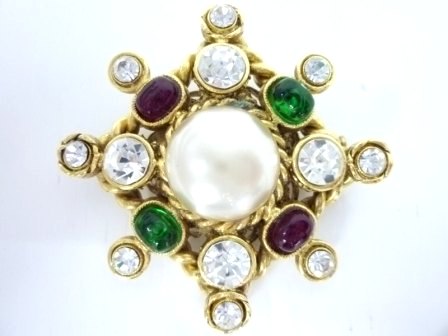 シャネルブローチ買い取り神戸三宮　