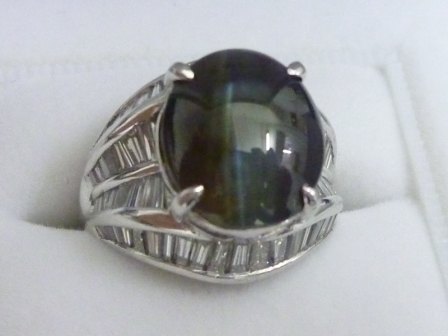 Pt900　キャッツアイ　リング