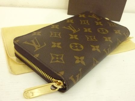 ルイヴィトンジッピーウォレット