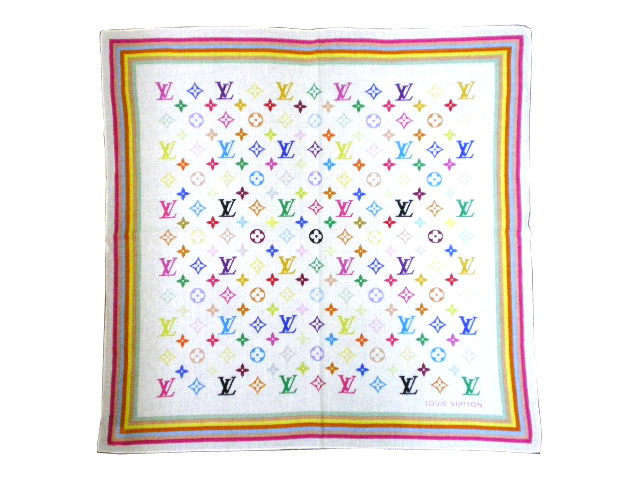 ブランドスカーフ