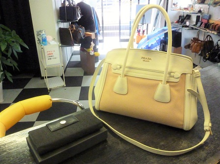 プラダ・ブルガリ買取神戸