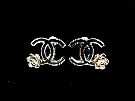 シャネル買取三宮