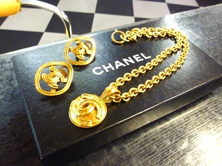 シャネル買取神戸元町