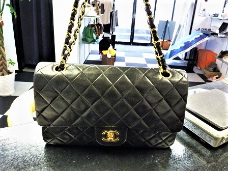 シャネル買取三宮